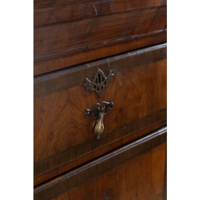 18th Century Walnut George II Queen Anne Chest on Stand For Sale - Image 12 of 15