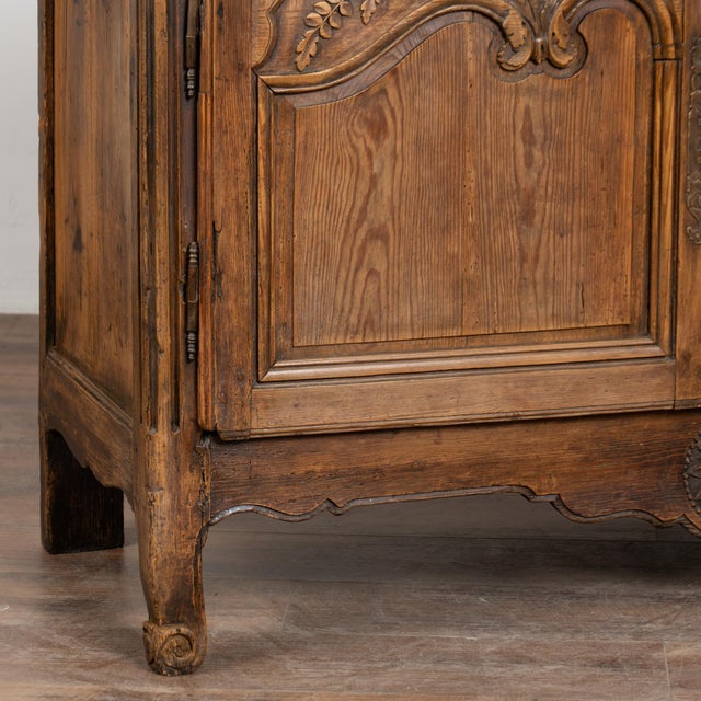 18th-Century French Carved Oak Sideboard Buffet For Sale - Image 10 of 14
