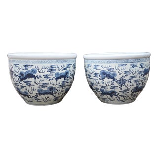 Chinese Blue and White Porcelain Planter Pots, Set of 2 For Sale