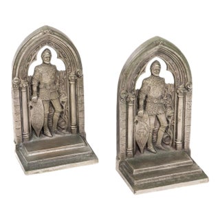 Pair of Antique Gorham Co. Bronze "The Travelers Convention" Bookends For Sale