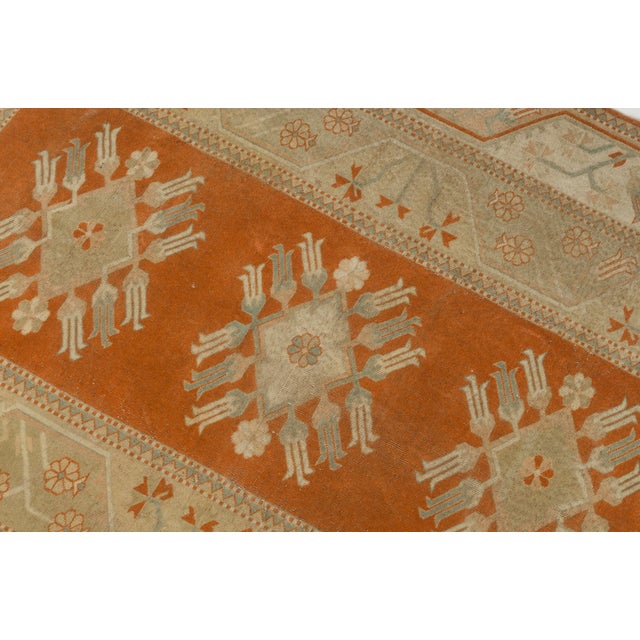 Vintage Turkish Anatolian Rug, 9'4" X 6'6" – Soft Terracotta and Beige For Sale - Image 10 of 10