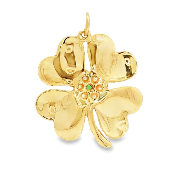 Contemporary Vintage 14kyg Four Leaf Clover Charm With Cultured Pearls and Green Onyx For Sale - Image 3 of 3