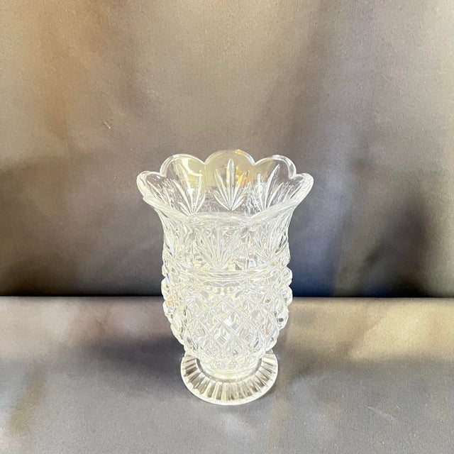 Vintage Heavy Crystal Pineapple Pattern Footed Vase With Scalloped Rim For Sale In Portland, OR - Image 6 of 10