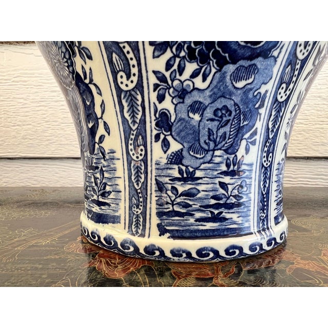 Vintage Large Delft Ginger Jar Vase Blue & White Floral Royal Sphinx Lidded Urn For Sale - Image 10 of 18