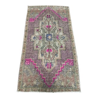Turkish Yastik Rug 1'7" x 2'9" For Sale