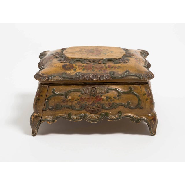 1930s 1930s Painted Italian Trinket Box For Sale - Image 5 of 9