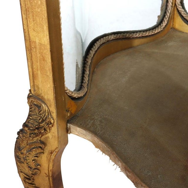 Antique French Louis XIV Giltwood Curved Glass Vitrine C1890 For Sale - Image 9 of 18