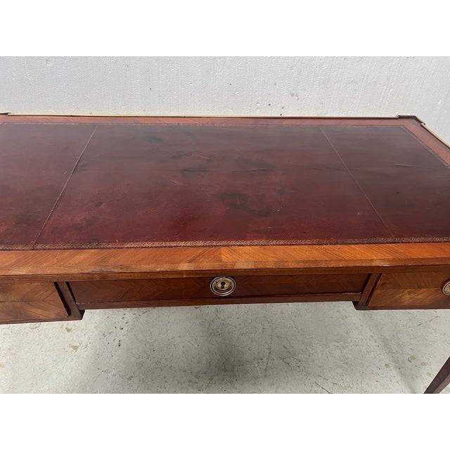 Louis XVI Flat Desk in Mahogany and Rosewood Veneer, 18th Century For Sale - Image 14 of 18