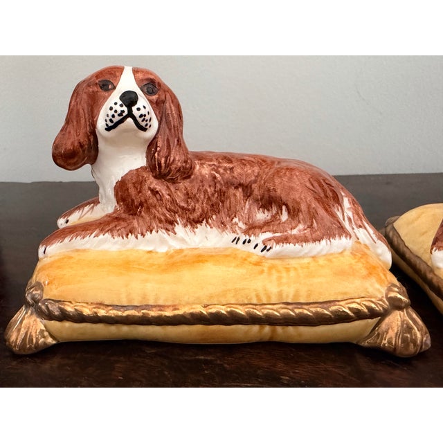Italian Pair of Italian Porcelain Cavalier King Charles Spaniel Figurines For Sale - Image 3 of 11