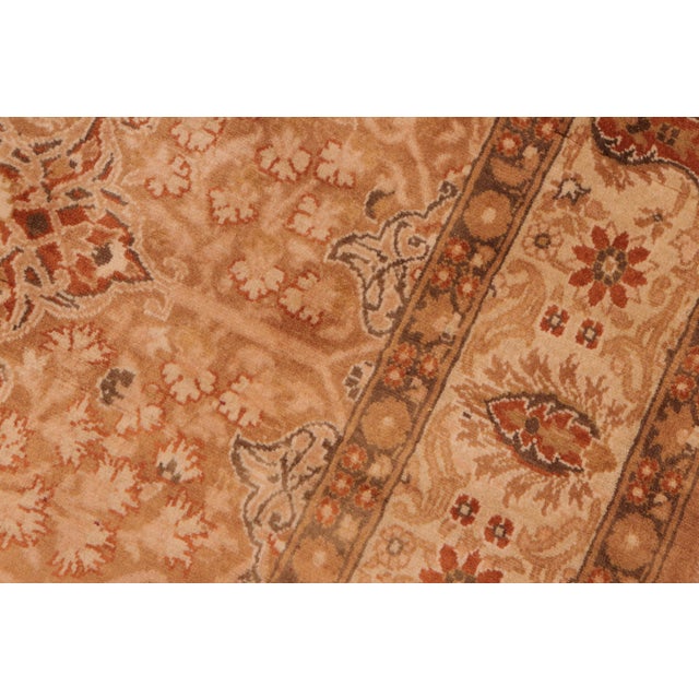 Shabby Chic 1990's Pak-Persian Gold/Beige Wool Rug - 4'7'' X 6'9'' For Sale - Image 4 of 9