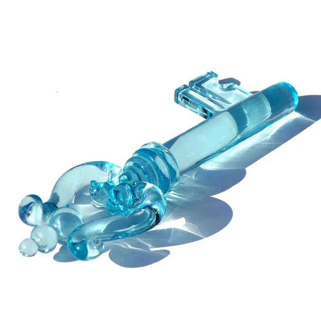 Italian Crystal Key-Shaped Paperweight, 1960s, in Flawless conditions. Designed 1960 to 1969