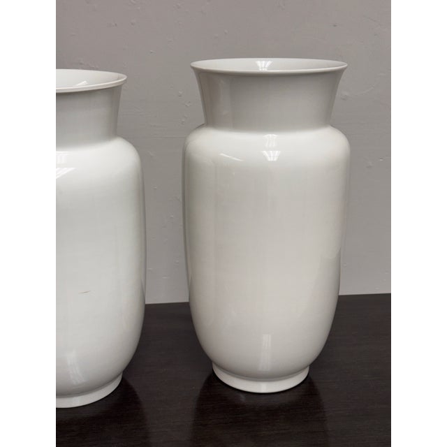 Ceramic Trude Petri for KPM Berlin Saale Porcelain Vases, Pair For Sale - Image 7 of 12