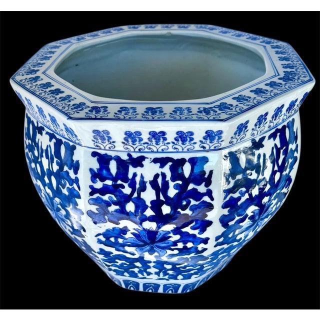 Blue 1990s Blue and White Cachepot Jardienere Plant Holder Chinoiserie Porcelain Ceramic Chinese Asian For Sale - Image 8 of 12