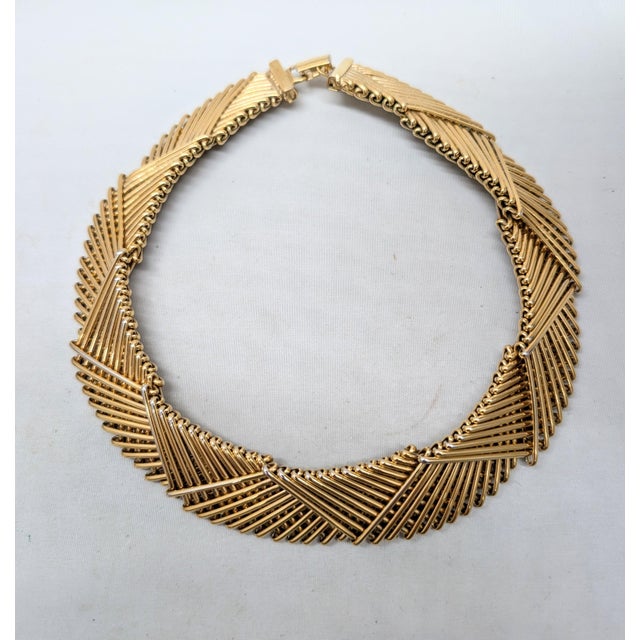 Vintage Signed Napier Goldtone Collar Necklace For Sale In Philadelphia - Image 6 of 8