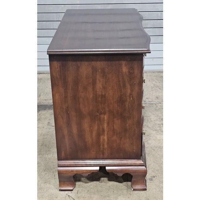 Mid 20th Century Mid 20th Century Statton Furniture Private Collection Serpentine Chest of Drawers Made in Maryland For Sale - Image 5 of 11