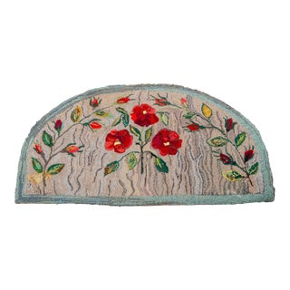 Vintage Hand-Hooked Wool Rug, 1' 6" X 3' 2" For Sale