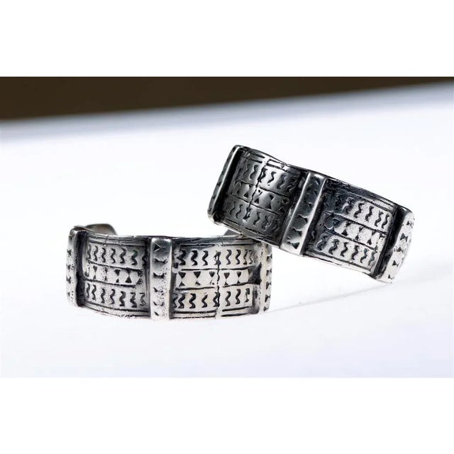 Mid 20th Century Mid 20th Century Tribal Silver Tuareg Bracelet For Sale - Image 5 of 10