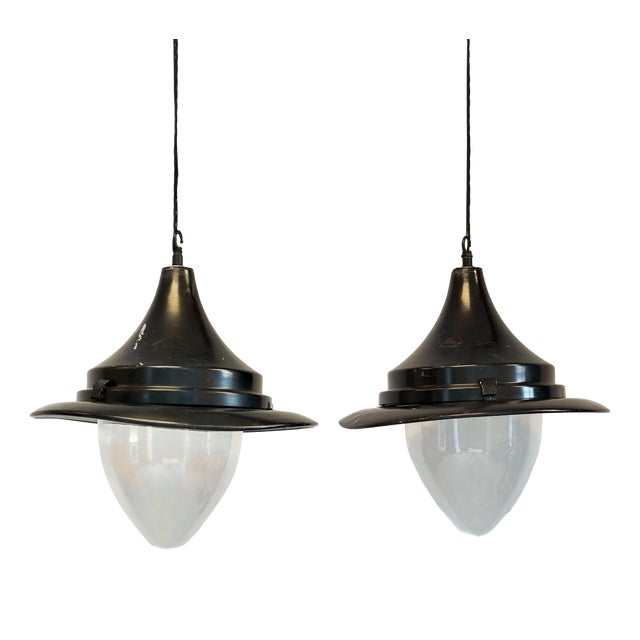 Industrial Enamelled Steel and Acrylic Glass Pendant Lights by D.W. Windsor, 1980s, Set of 2 For Sale