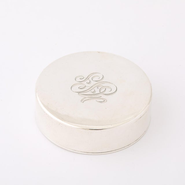 Art Deco Minimal Sterling Silver Pill Box For Sale - Image 11 of 14