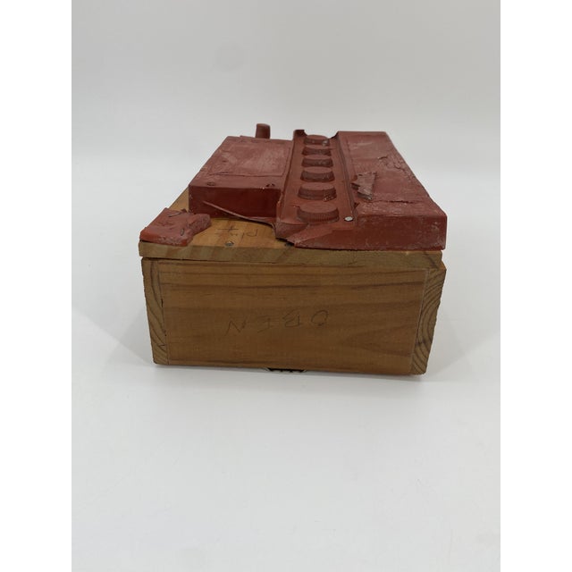 Klaus vom Bruch, Holzbatterie Wall Object, 1995, Wood & Resin For Sale - Image 13 of 16