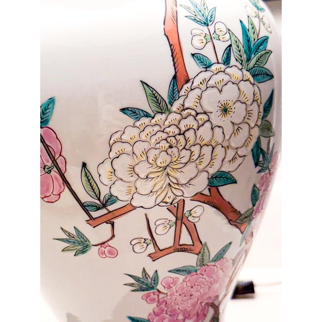 Chinoiserie Mid 20th Century Chinoiserie Floral Porcelain Vase Table Lamp. For Sale - Image 3 of 10