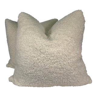 Holly Hunt "Teddy" in Winter White 22" Pillows-a Pair For Sale