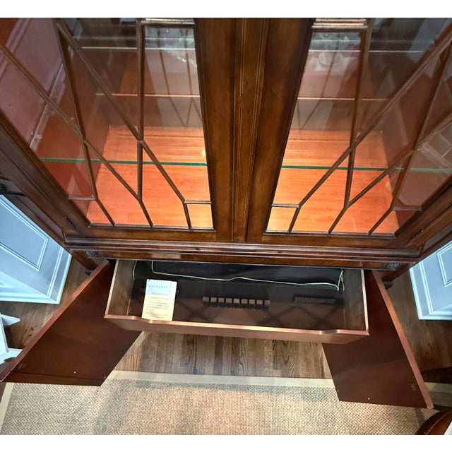 Henredon Mahogany Inlaid Flame Regency Breakfront China Display Cabinet For Sale - Image 11 of 12