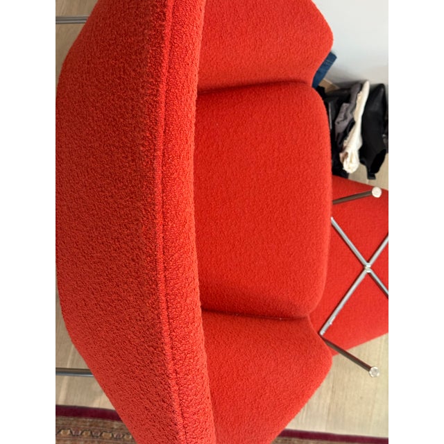 Textile Knoll Womb Chair & Ottoman by Eero Saarinen For Sale - Image 7 of 12