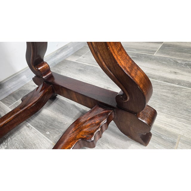 Vintage Biedermeier Walnut Table, in Very Good conditions. Designed before 1890