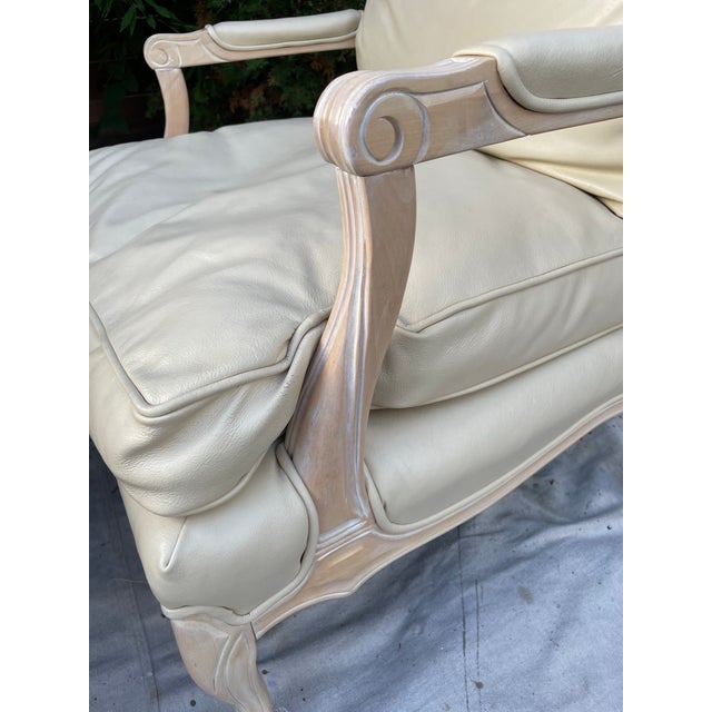 Vintage 1990s Sam Moore Bergère Chairs in Ivory Genuine Leather, Whitewashed Maple Frame – Pair For Sale In Seattle - Image 6 of 12