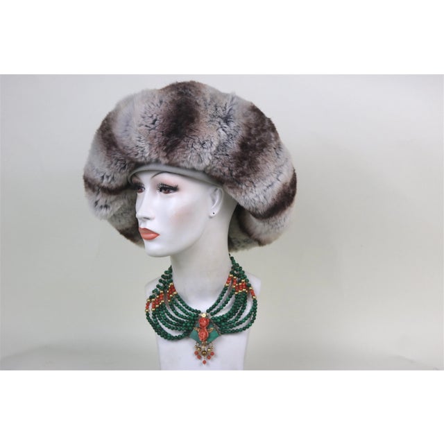 This is part of Chairish’s Fine Jewelry assortment. Perfect for a Socialite from a Palm Beach Socialite Collection! Turn...