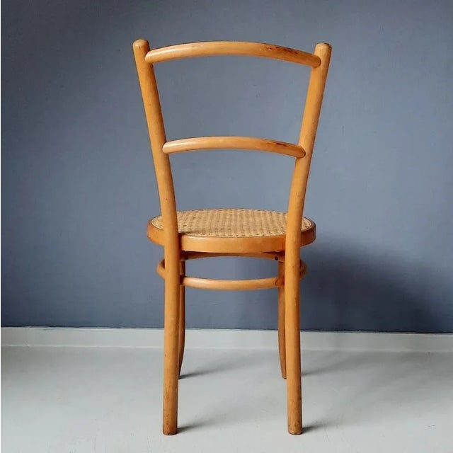 No. 142 Chair by Gebrüder Thonet, 1890s For Sale - Image 3 of 9