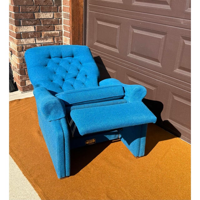 Textile Vintage Tv Strato Lounger Recliner by Futorian in Peacock Blue For Sale - Image 7 of 9