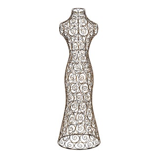 Late 20th Century Sunlit Bronze Scrollwork Wire Dress Form Sculpture — Hollywood Regency Boutique Mannequin Art Object For Sale