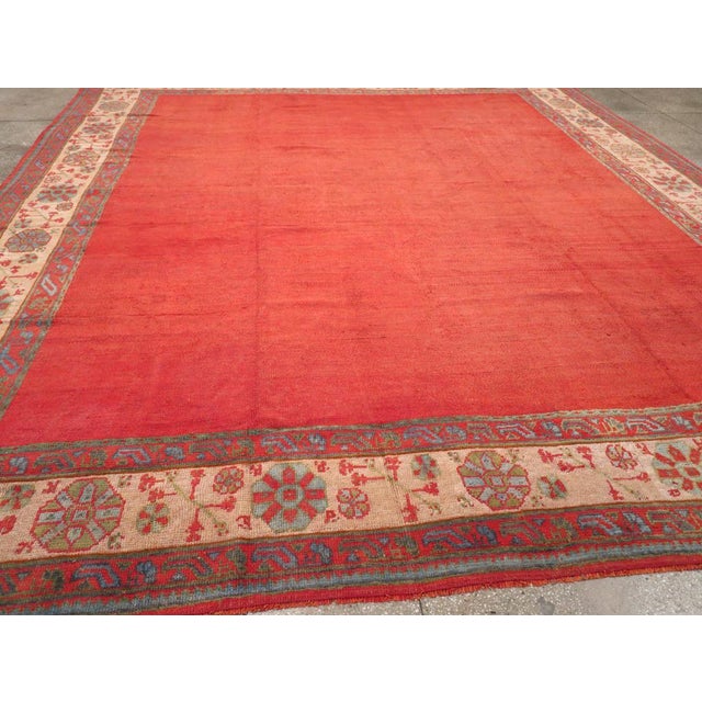 Galerie Shabab Collection Early 20th Century Turkish Oushak Room Size Carpet For Sale In New York - Image 6 of 8