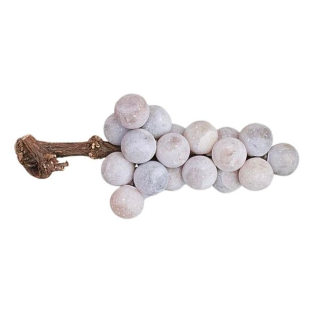 An outstanding centerpiece made to stop you in your tracks. Sourced in Montpellier but originating from Belgium, the...