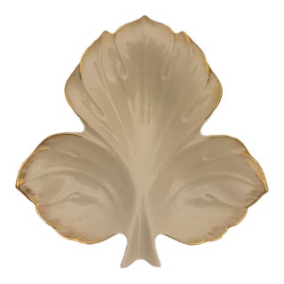 1950s Sylvan Collection Lenox Ivory 3-Section Divided Leaf Dish - 24k Gold Trim For Sale