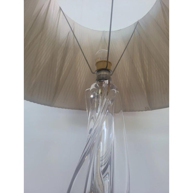 Mid-Century Table Lamp in Sevres Crystal For Sale - Image 3 of 12