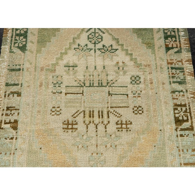 Turkish Mini Rug Oriental Hand Knotted Vintage Rug 1'7" x 3'2" #21072 For Sale - Image 4 of 8