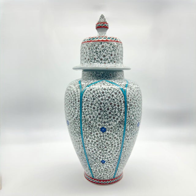 2020s Handmade Ceramic “Shah” Vase (30cm) – Golden Horn Spirals & Dome Lid – Royal Iznik Decor For Sale - Image 5 of 7