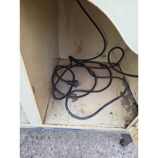 Antique Industrial Art Deco Doctors Dental Cabinet Curio Metal Hutch Apothecary ! For Sale - Image 12 of 18