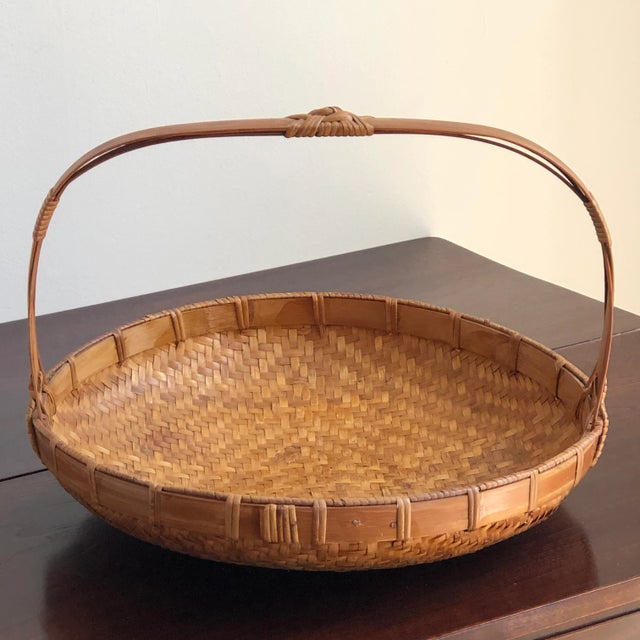 Chinese Mid-20th Century Handwoven Chinese Basket For Sale - Image 3 of 13