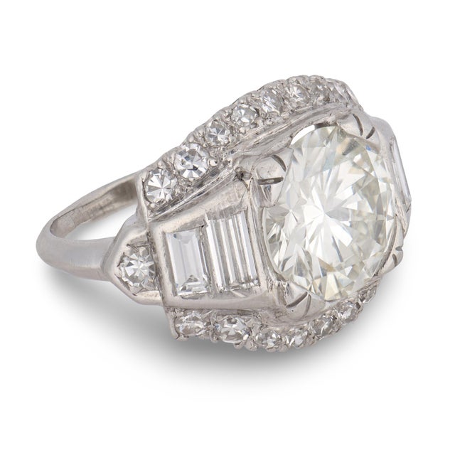 1930s Art Deco Gia 3.25 Carat Round Brilliant Diamond Platinum Ring, Size 5.25 For Sale - Image 4 of 6