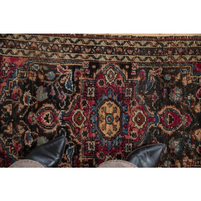 Magenta Vintage Lilihan Square Rug Mat - 1'10" x 2'8" For Sale - Image 8 of 8