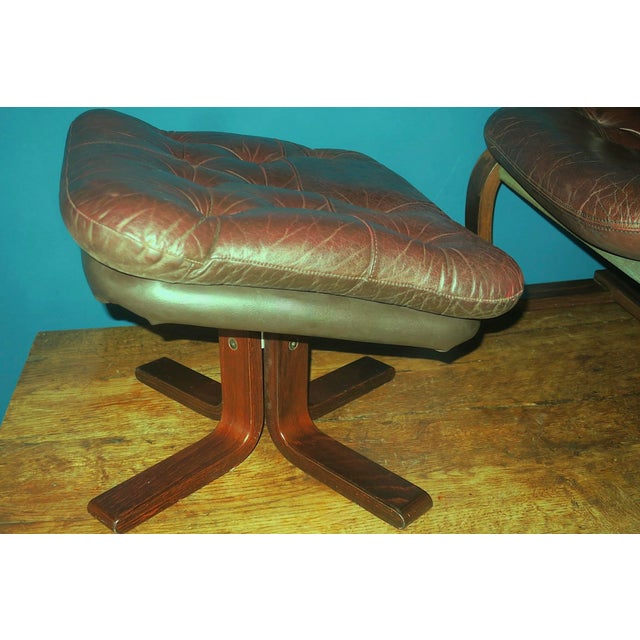 Set of Mid-Century Modern Cantilever Lounge Chair and Ottoman, Norway, 1960s For Sale - Image 5 of 9