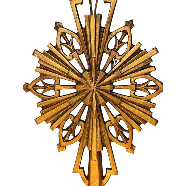 Always a showstopper piece with its sunburst mast above five amber glass shades. The JC Virden company made this in the...