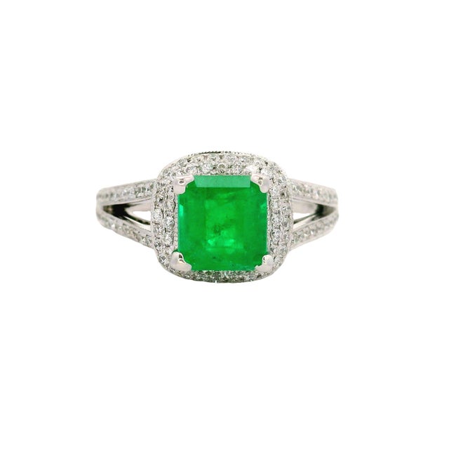 Early 21st Century 1.39 Colombian Emerald Diamond 14k White Gold Double-Halo Ring, Gia Certified, Size 5.75 For Sale - Image 5 of 9