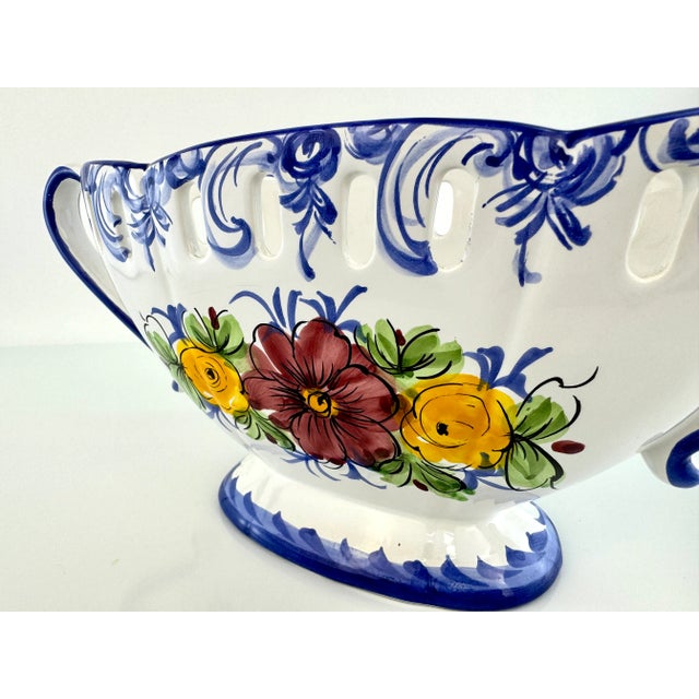 Traditional 1960s Mid Century Hand Painted Alcobaça Portugal Centerpiece Bowl For Sale - Image 3 of 11