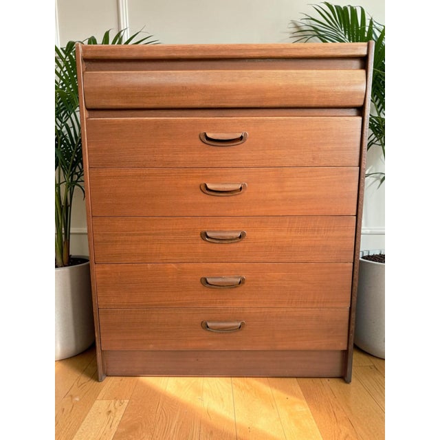 Mid-Century Danish Chest of Drawers in Teak from William Lawrence, 1960s For Sale - Image 11 of 18