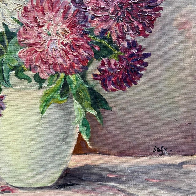 Green French Artist, Still Life of a Vase of Dahlias, 1960s, Oil on Canvas For Sale - Image 8 of 10